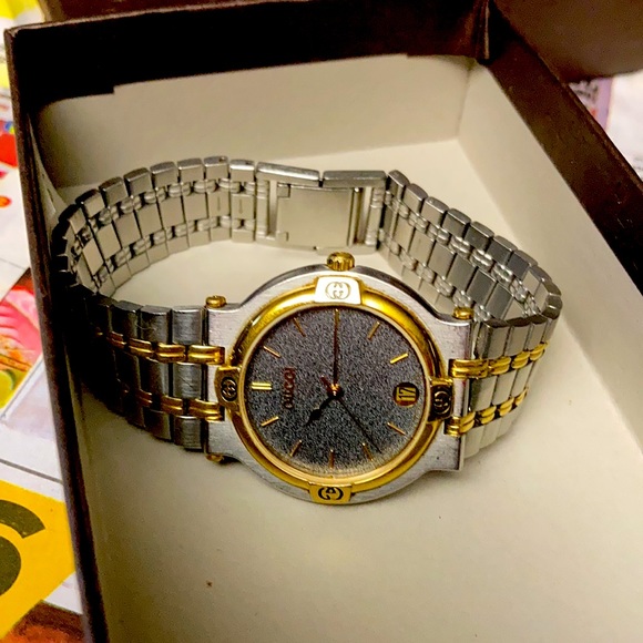 GUCCI Vintage Collection 9000M quartz wristwatch women’s men's dial gray - Picture 3 of 12